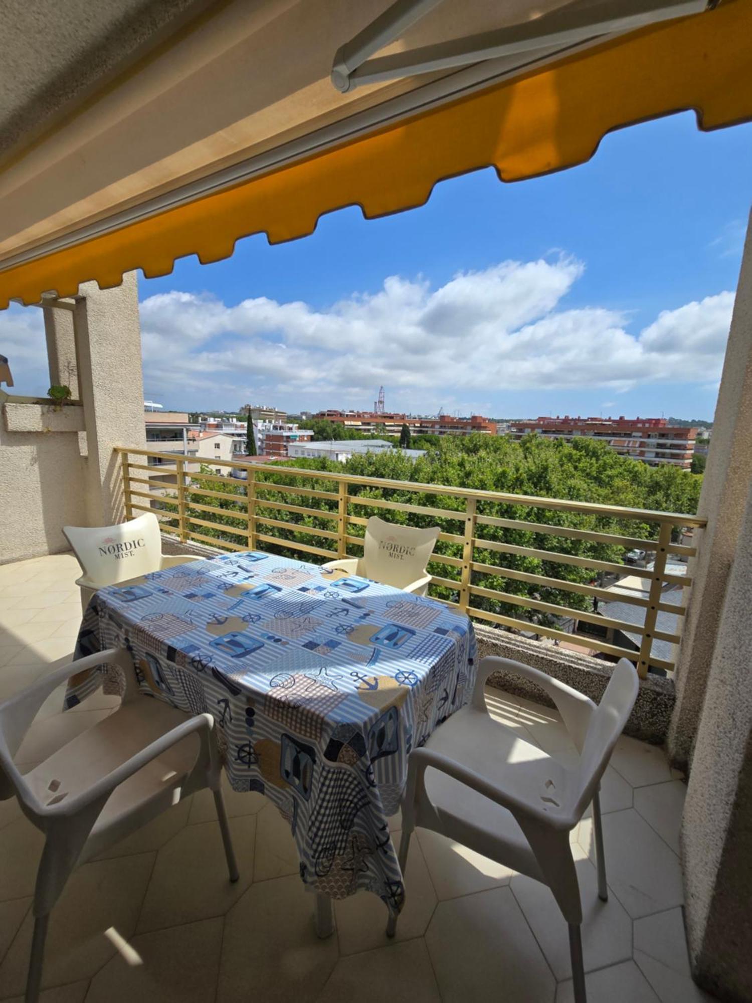 Apartments Novelty Salou Luaran gambar